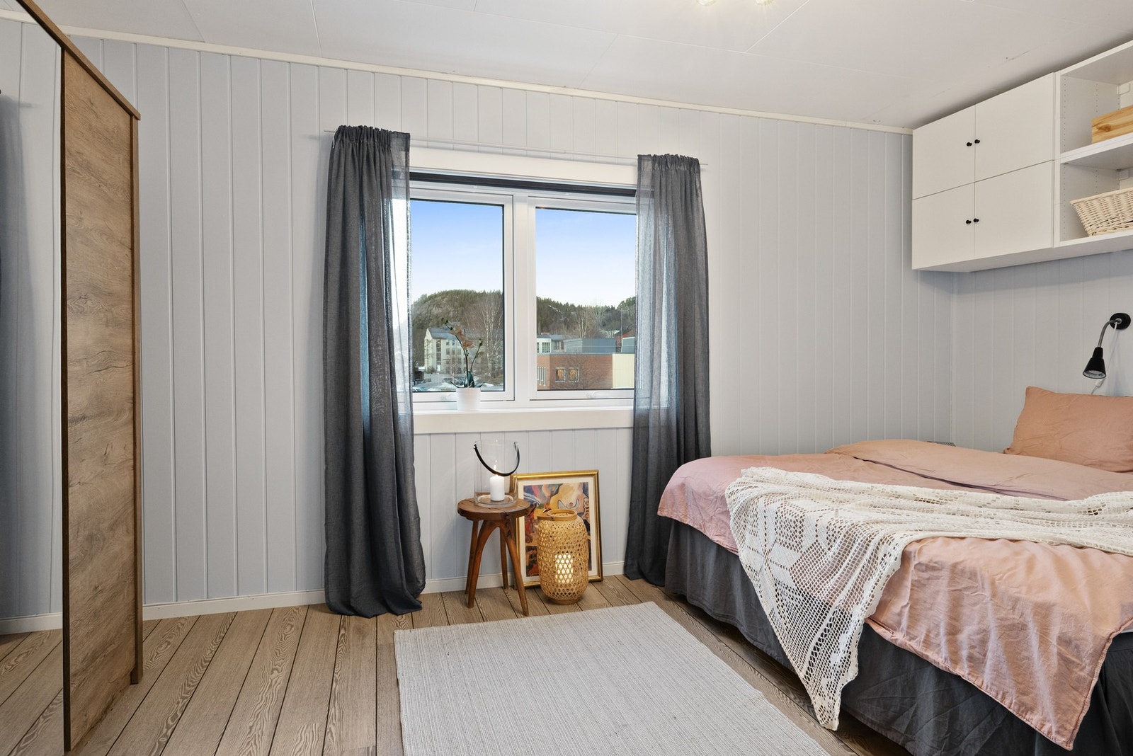 Romslig soverom Galleribilde