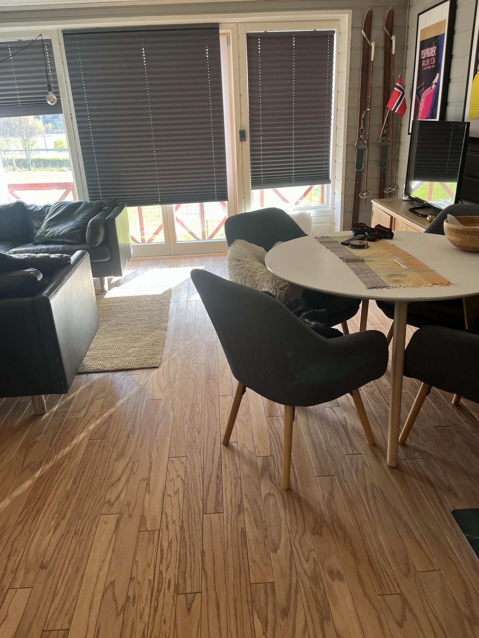 Selgers bilde med det nye gulvet. Galleribilde