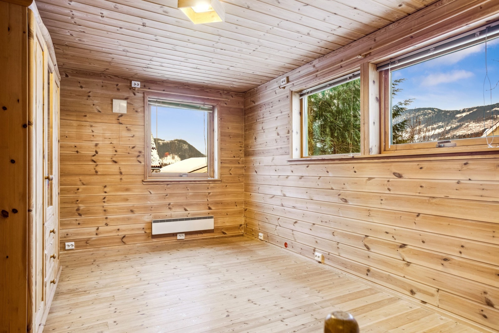 Soverom 3, underetasje Galleribilde