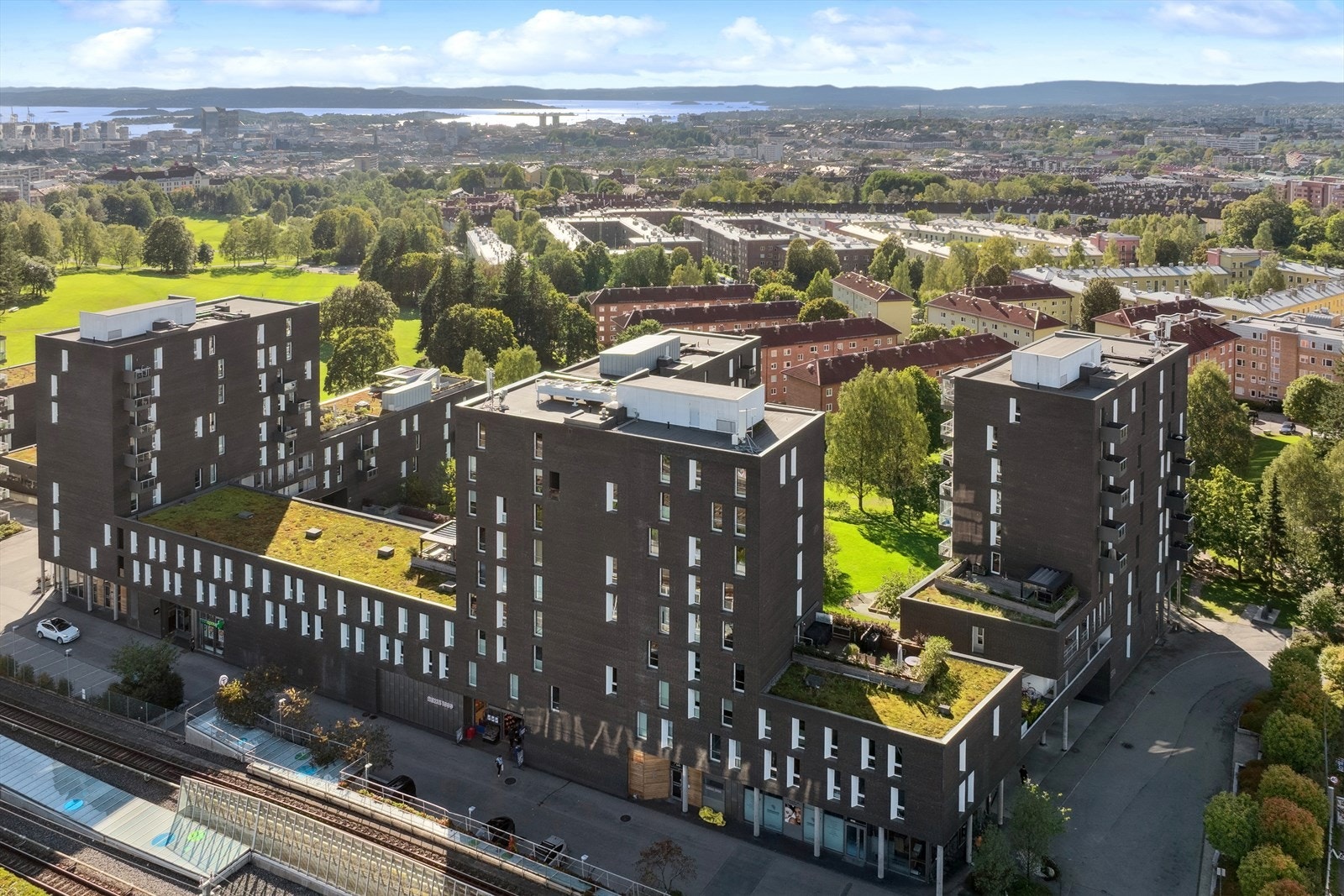 Attraktivt, skjermet og sentralt - samtidig veldig trygt for barna! Galleribilde