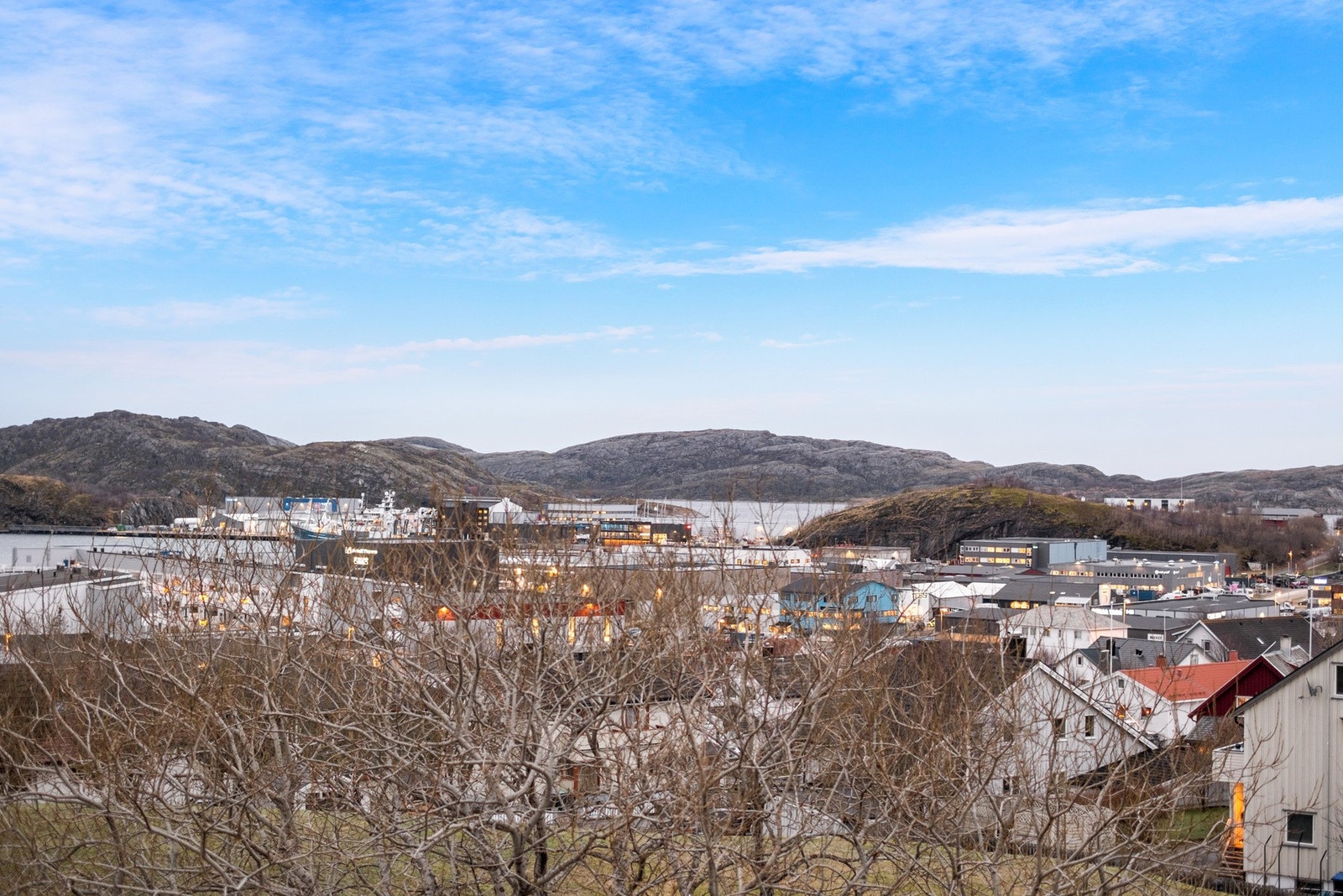 Leiligheten har energi klasse A som kan klassifisere til Grønt Boliglån hos de fleste banker, som gir lavere rente. Galleribilde