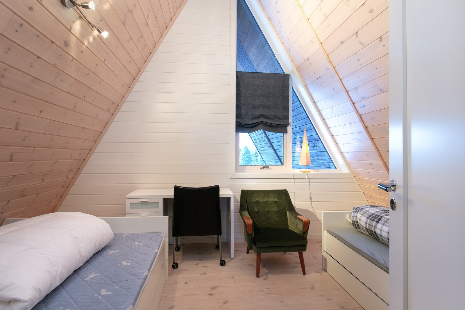 Rom oppe på hemsen Galleribilde