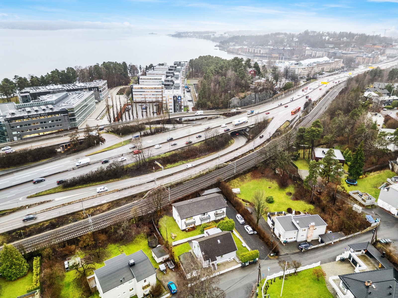 Treningsmuligheter er lett tilgjengelige, blant annet ved SATS CC Vest. Galleribilde