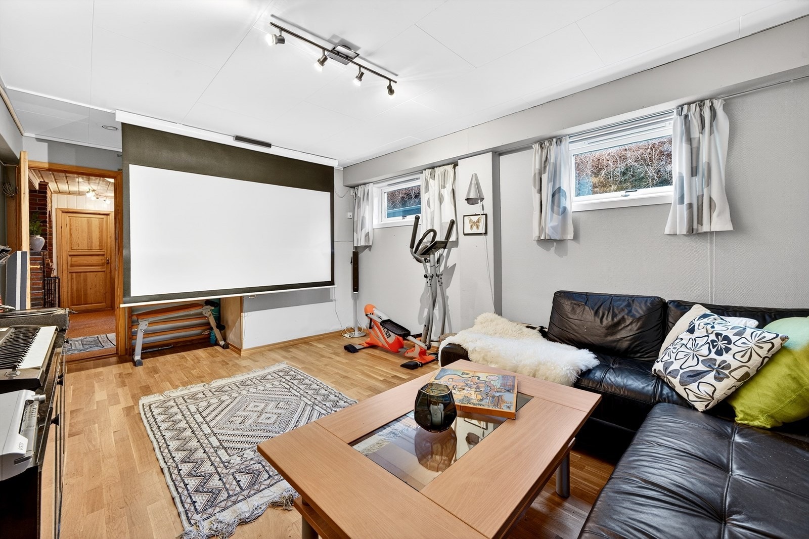 Kjellerstue Galleribilde