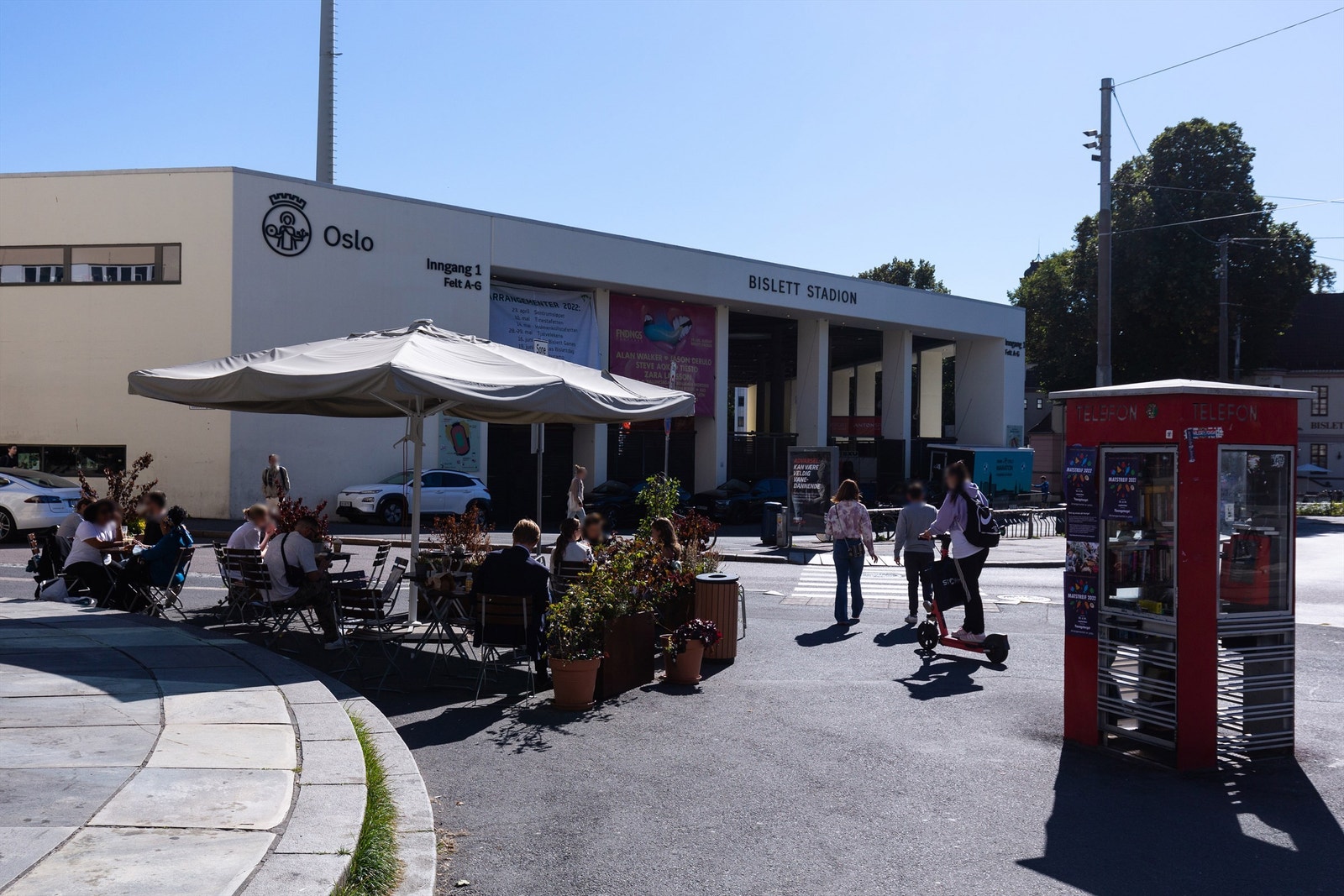 Bislett er en herlig plass med trivelige caféer og restauranter. Galleribilde