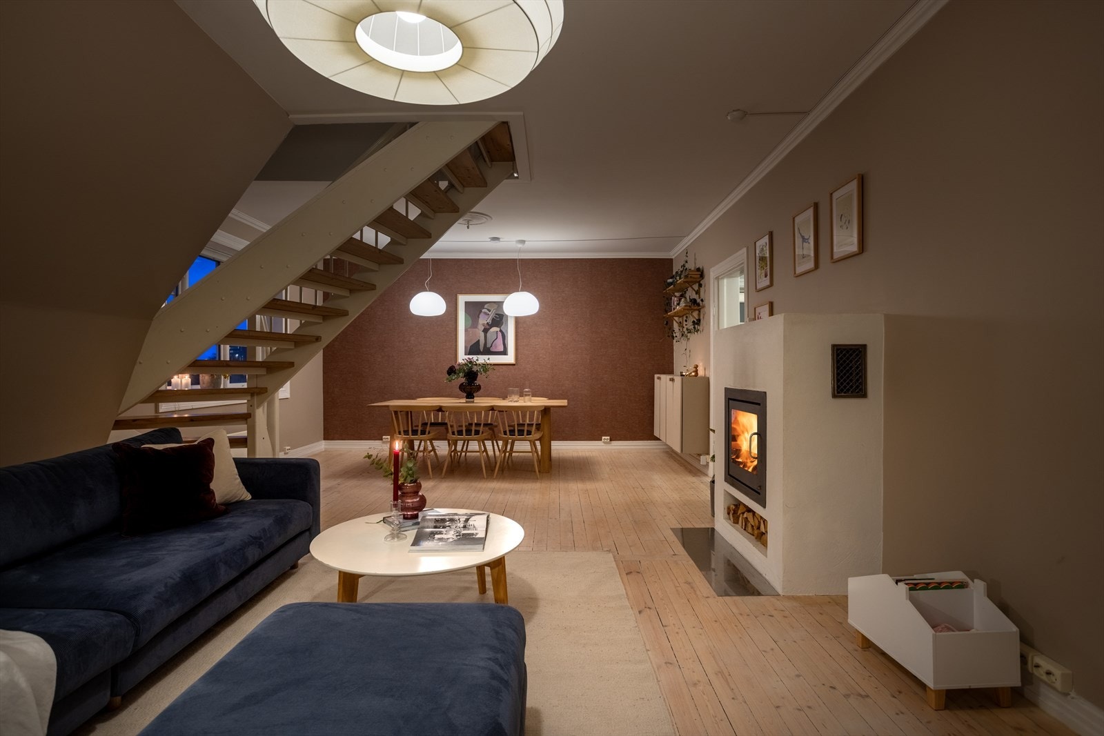 Kveldsstemning. Galleribilde