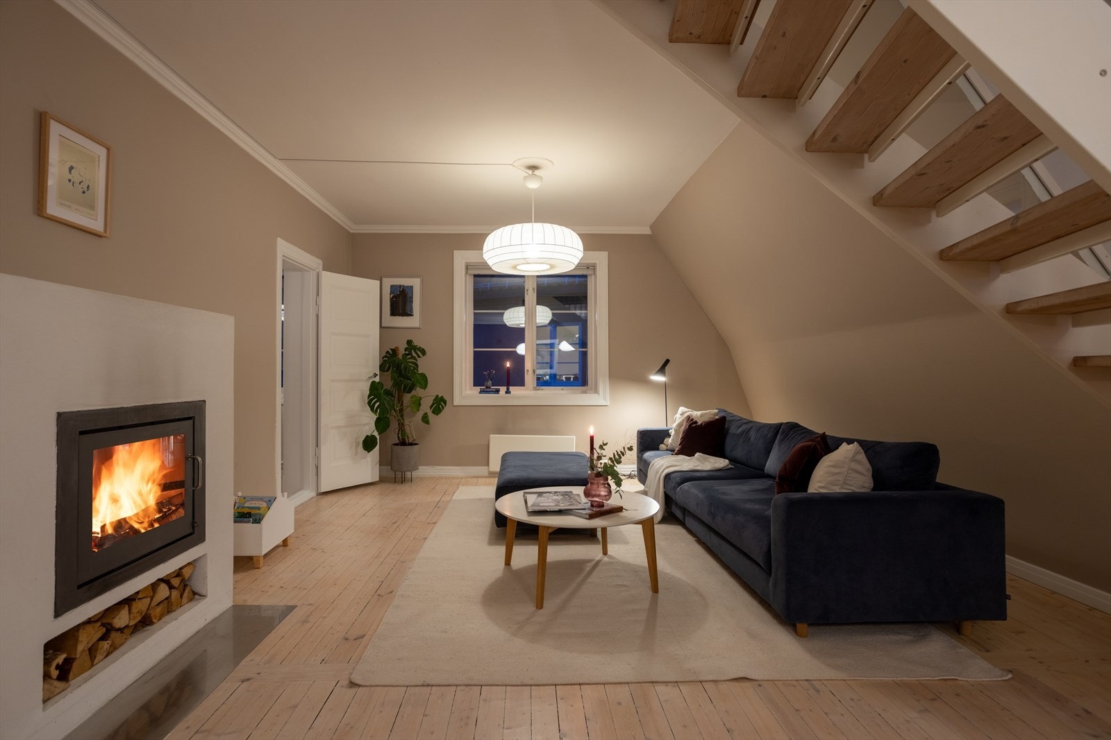 Kveldsstemning. Galleribilde