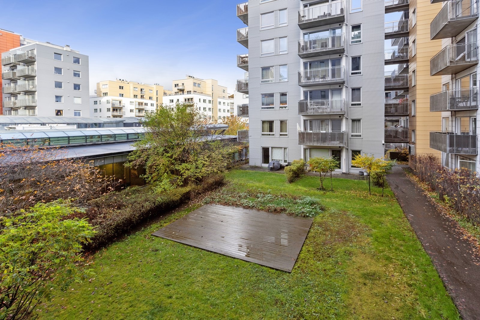 Utsikt fra balkongen. Galleribilde