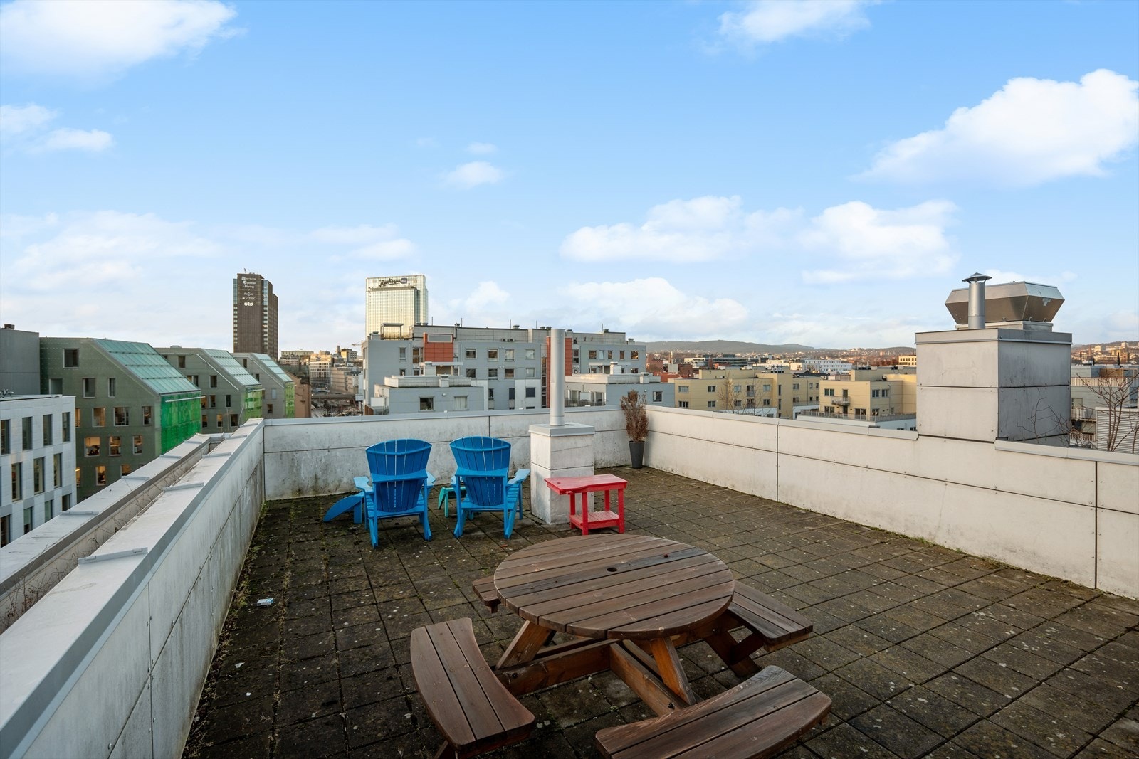 Felles takterrasse med sol hele dagen! Galleribilde