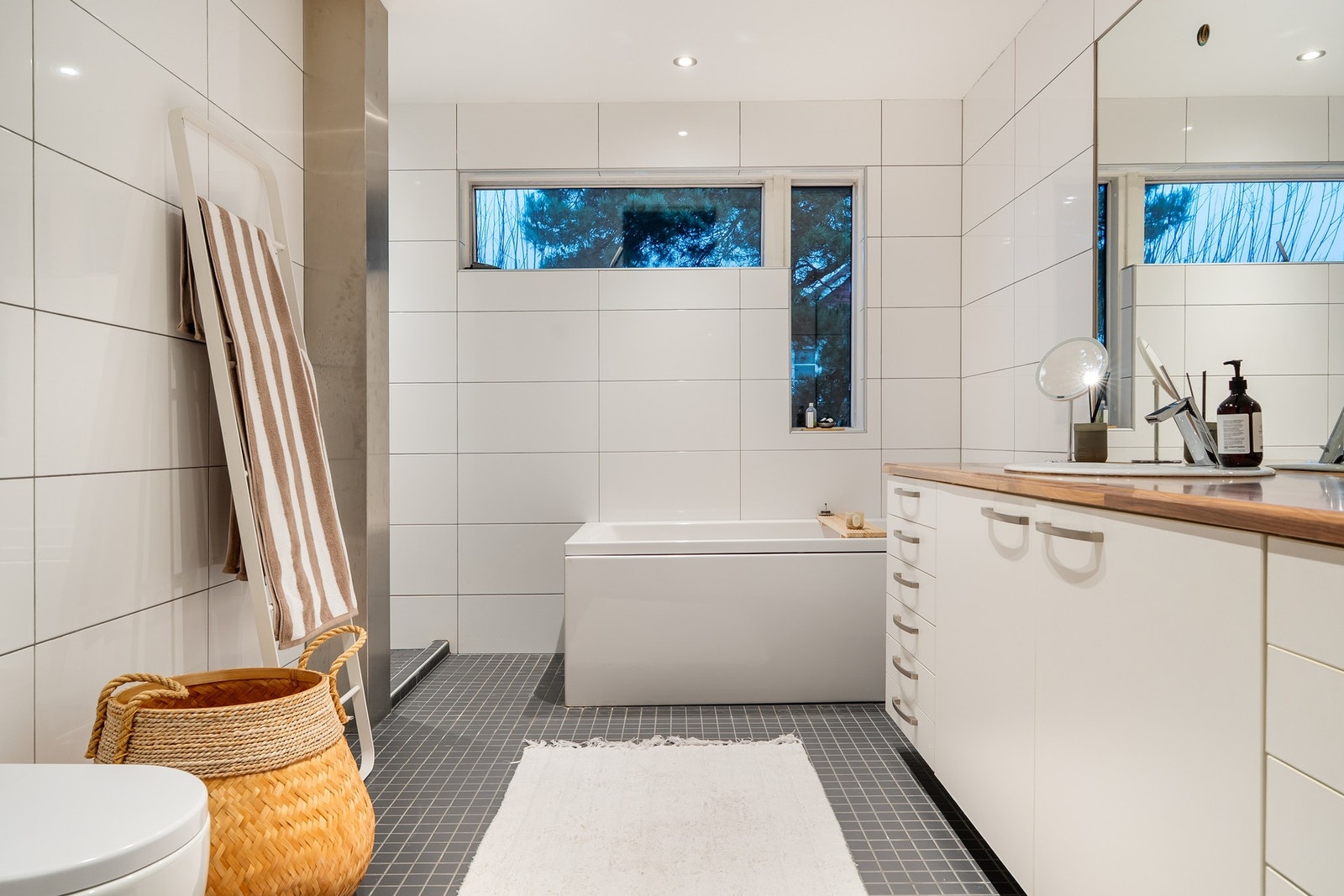 Fra hovedbadet. Galleribilde