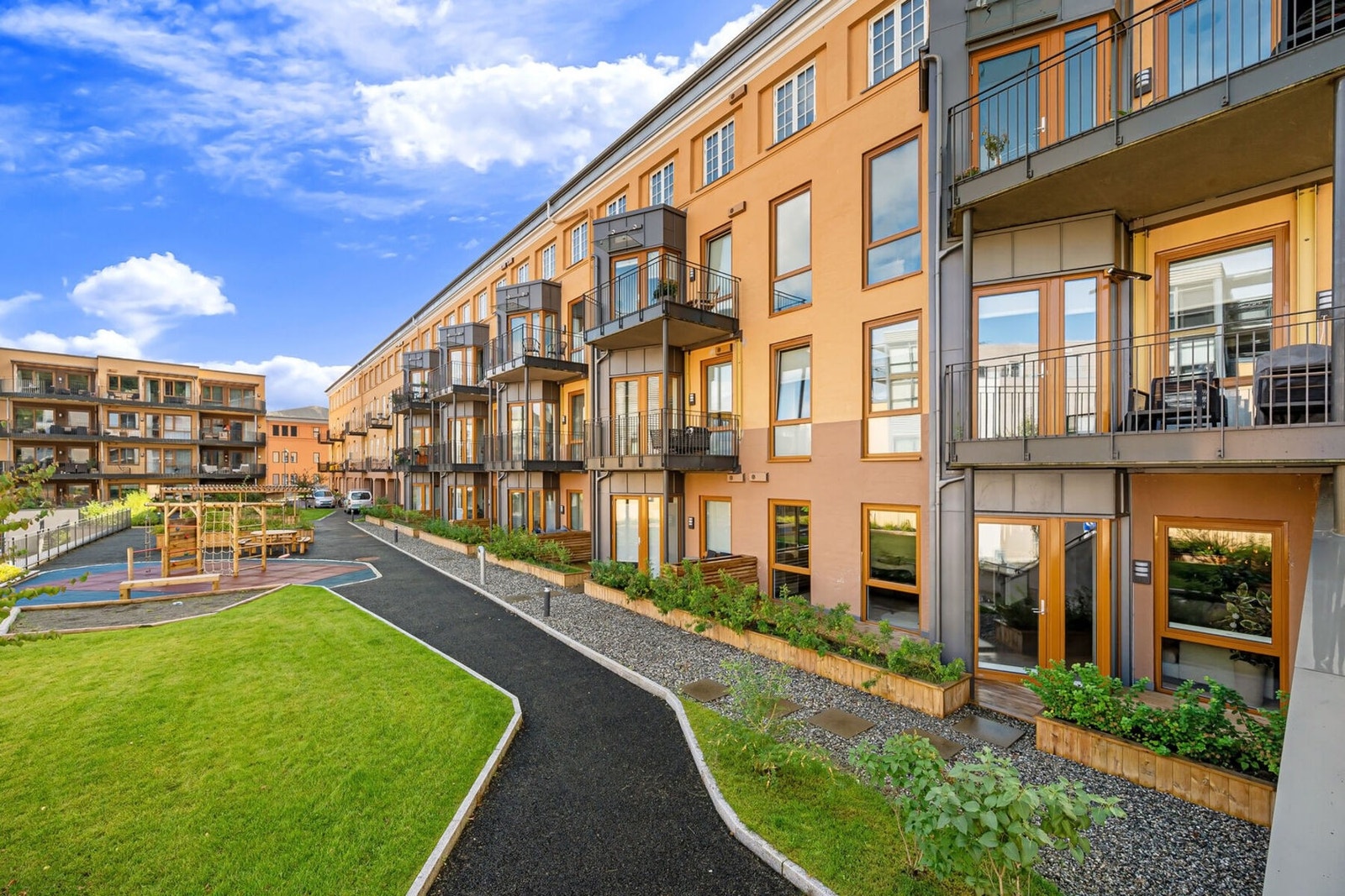 Det medfølger også en egen bod i byggets underetasje. Galleribilde