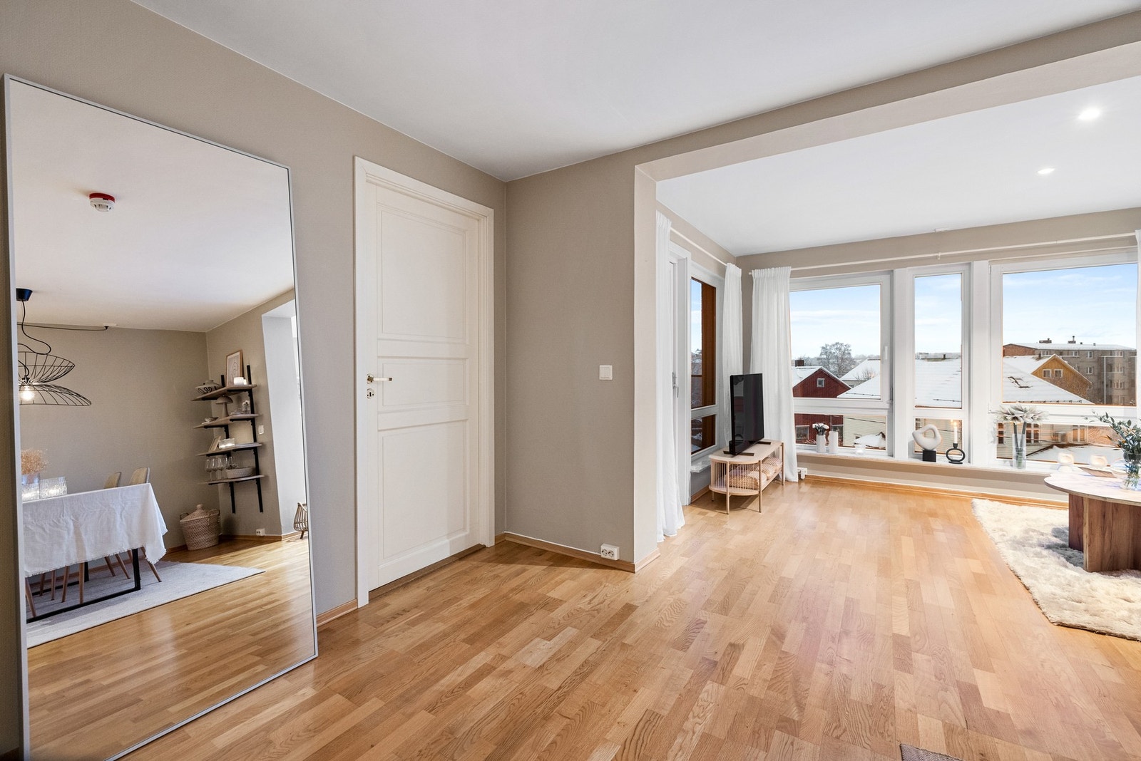 Lys og innbydende stue med en behagelig atmosfære Galleribilde