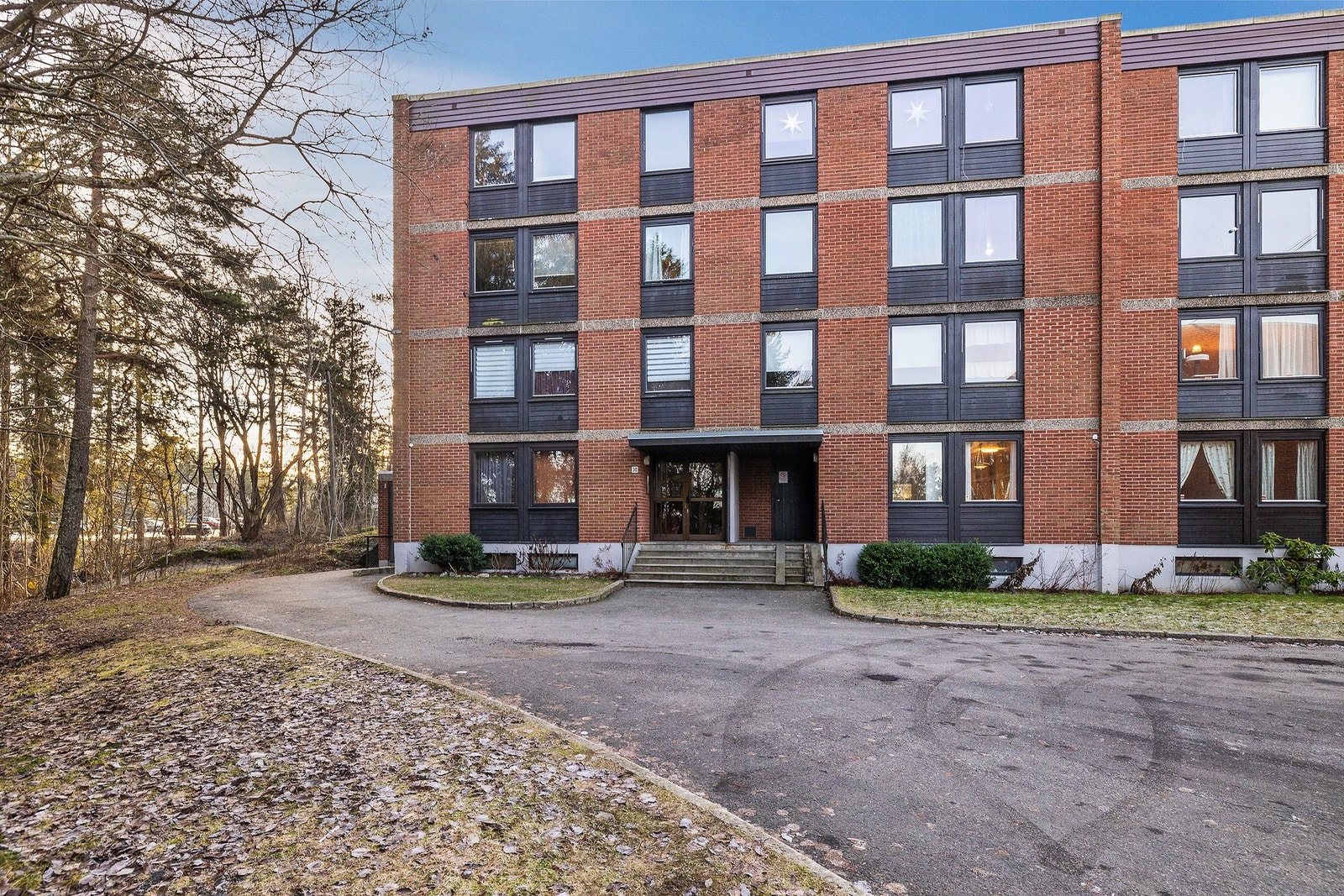 Vi takker for titten og håpe å se deg på visning! Galleribilde