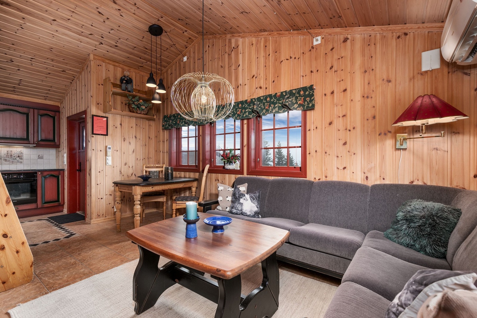 Varmepumpe sørger for en stabil og behagelig temperatur. Galleribilde