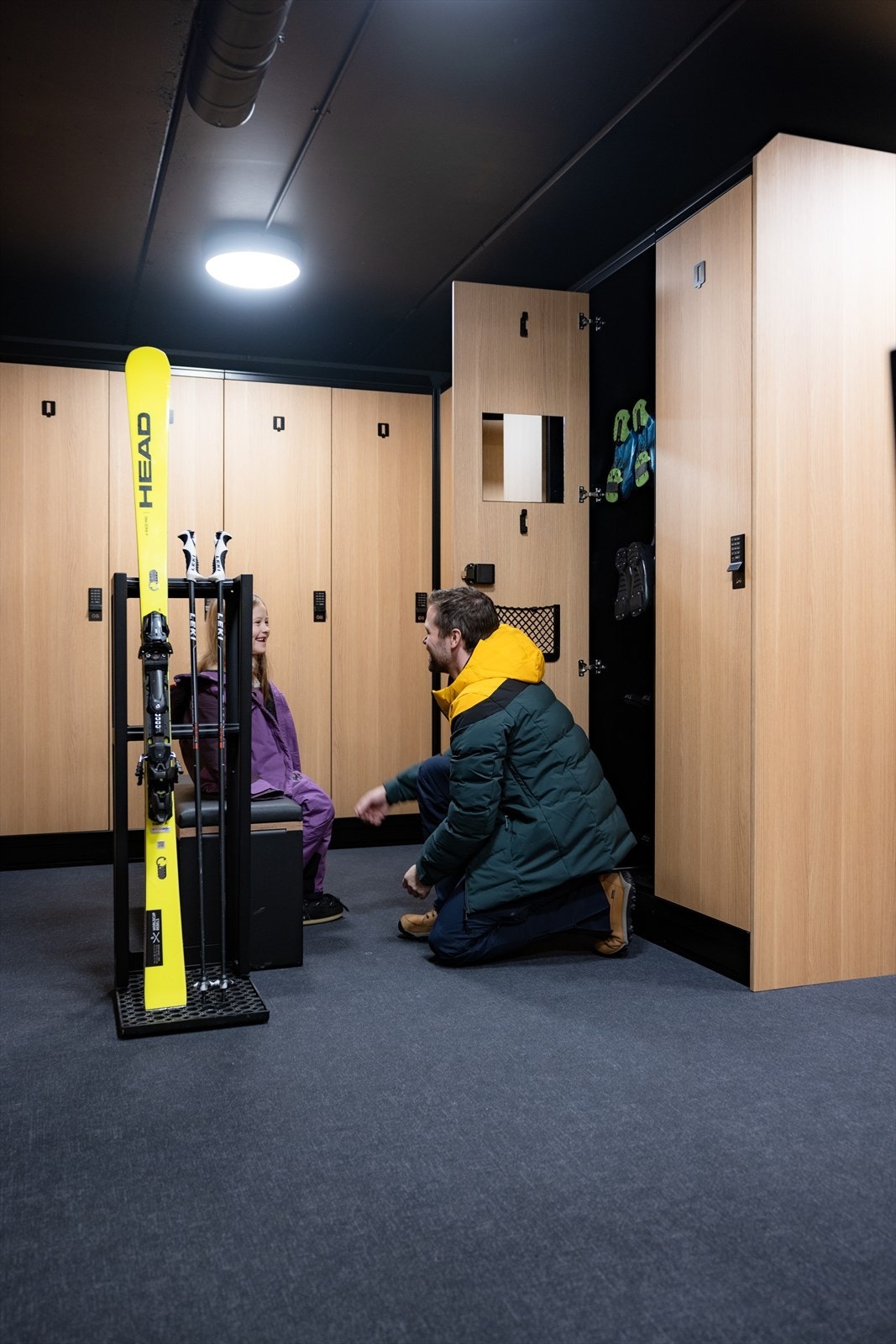 Det medfølger skilocker i felles anlegg for prosjektet. Direkte utgang til terreng. Foto Paul Lockhart. Galleribilde