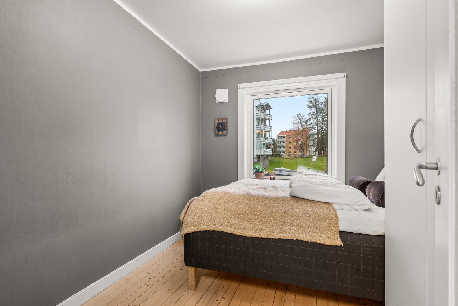 Tregulv bidrar til en varm og lun atmosfære. Galleribilde