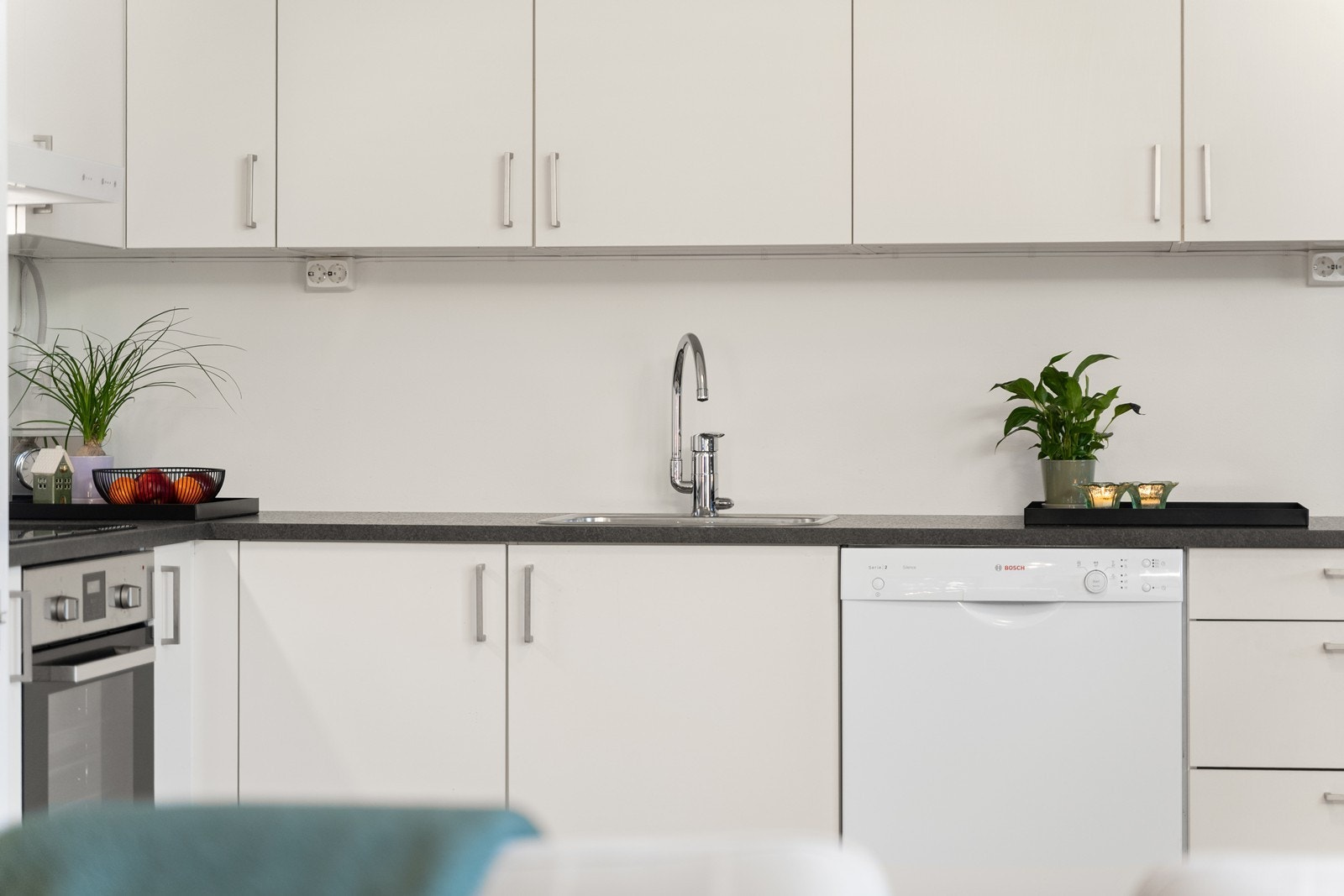 For ekstra trygghet er det installert Waterguard i benkeskapet. Galleribilde