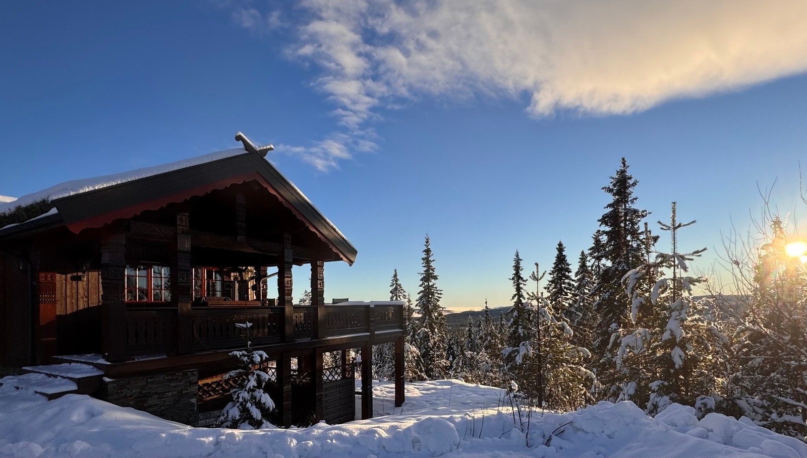 Trysil ligger ca 2,5 time fra Oslo og er landets største alpinanlegg med rundt 70 bakker som passer enhver skientusiast. Galleribilde