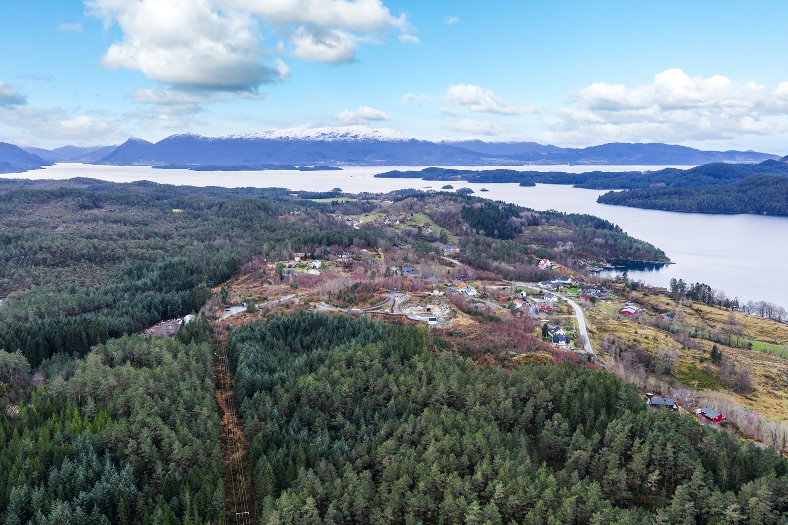 Hovedeiendommen i sørvestlig retning Galleribilde