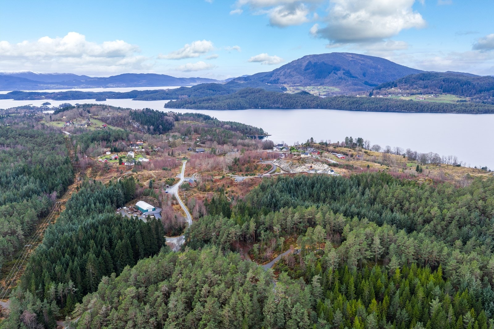 Eiendommen i sørvestlig retning Galleribilde