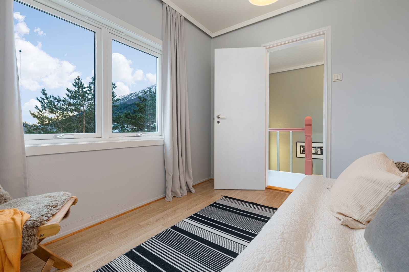 Soverom 2 på loft Galleribilde