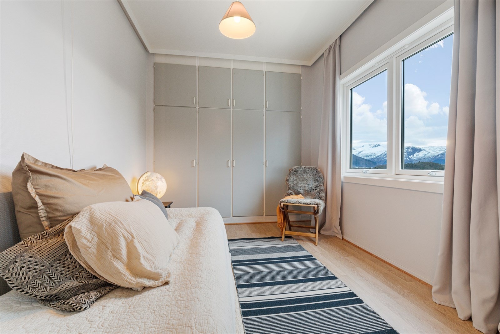 Soverom 2 på loft Galleribilde