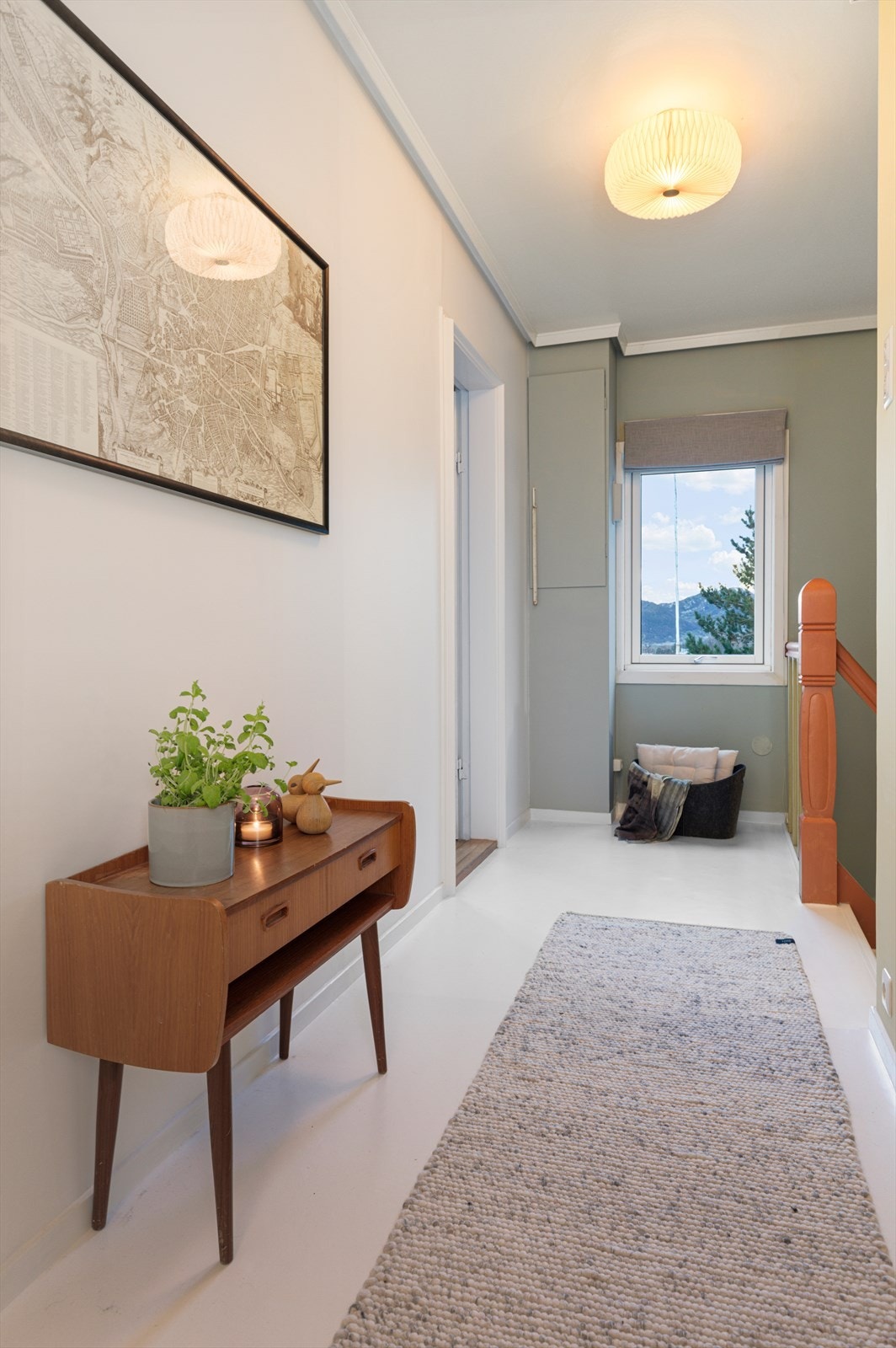 Gang på loft Galleribilde