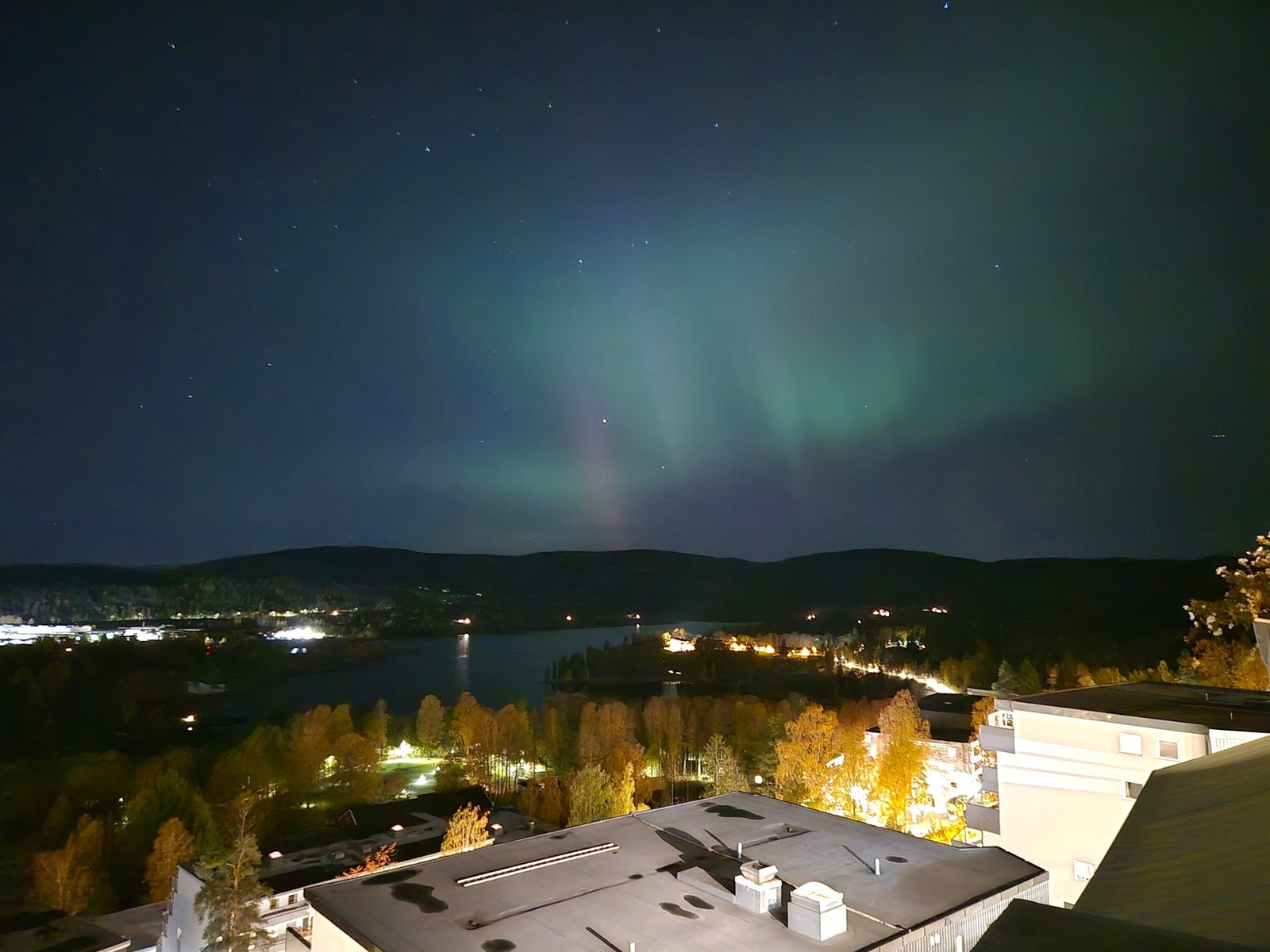 Utrolige utsyn på terrassen året rundt. Galleribilde