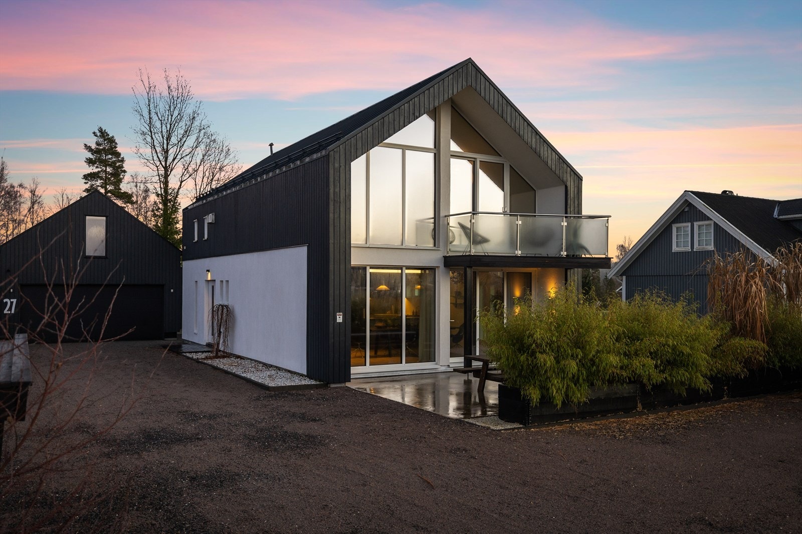 Velkommen til Heimdalsåsen 27, presentert av Aktiv eiendomsmegling v/Thomas Otterbech. Fotograf: Paul Thürmer Galleribilde