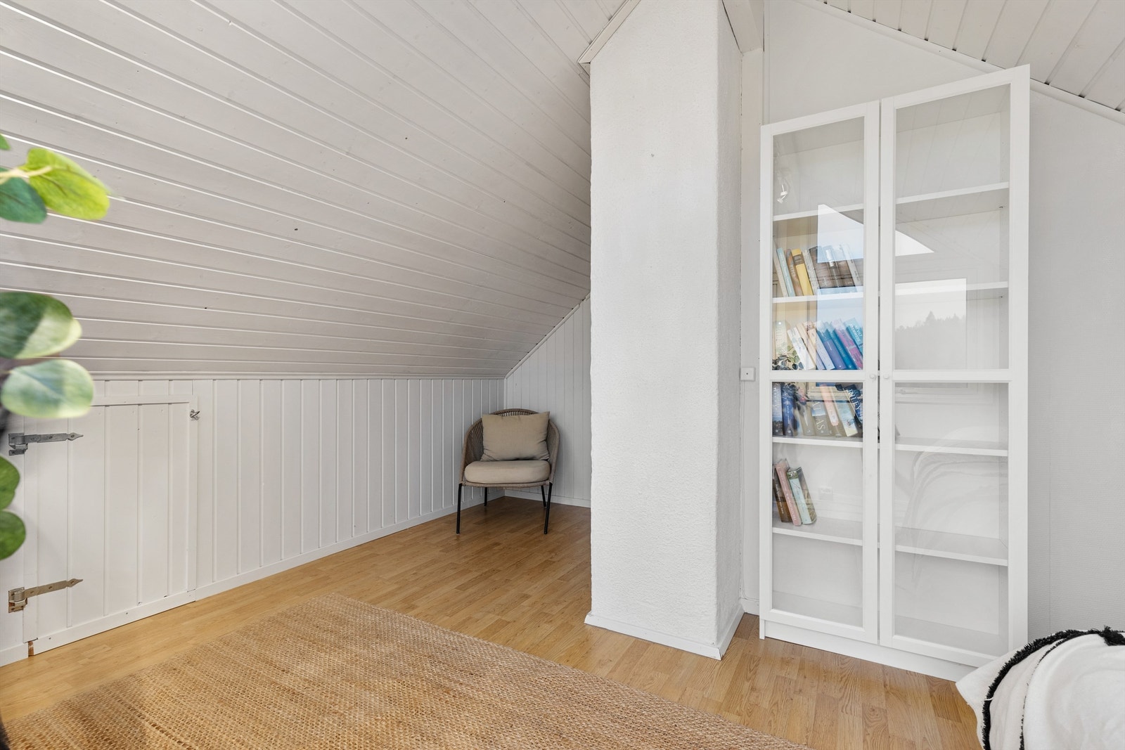 Rommet kan benyttes som soverom, TV-stue eller kontor- alt etter eget ønske og behov. Galleribilde