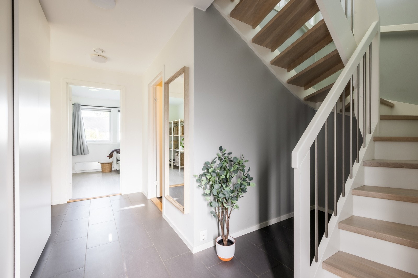 inngang 1 etasje 2 Galleribilde