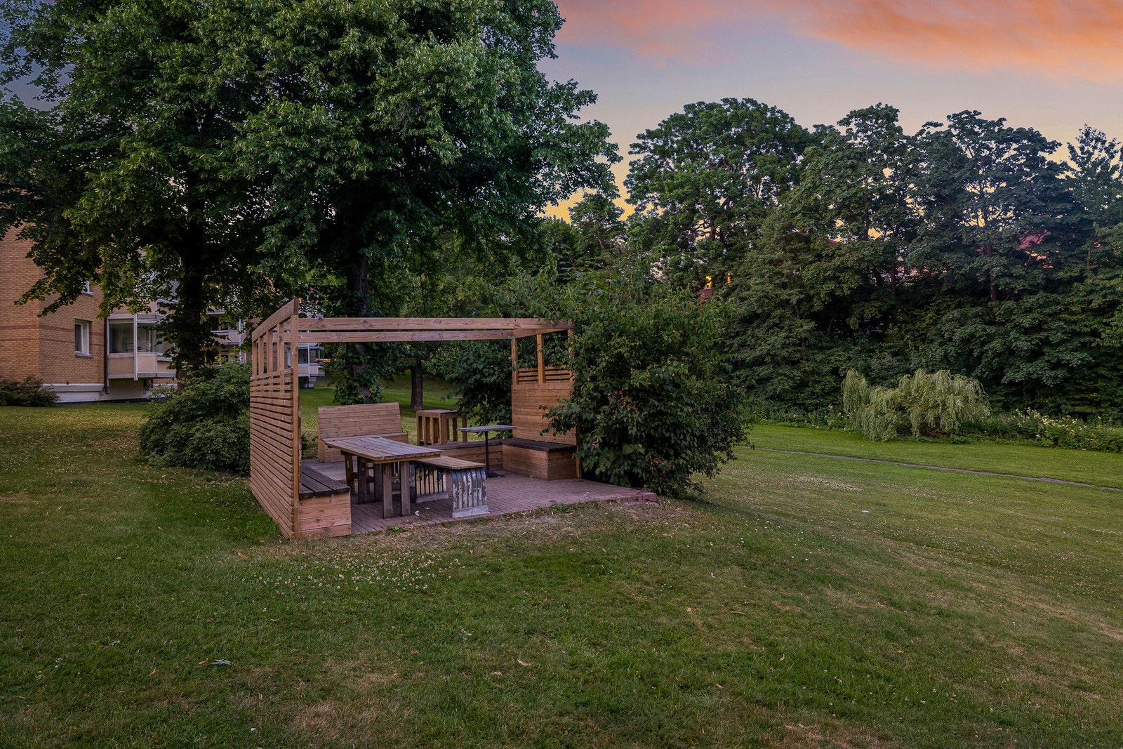 Valle Hovin - flere grillplasser finnes i området Galleribilde