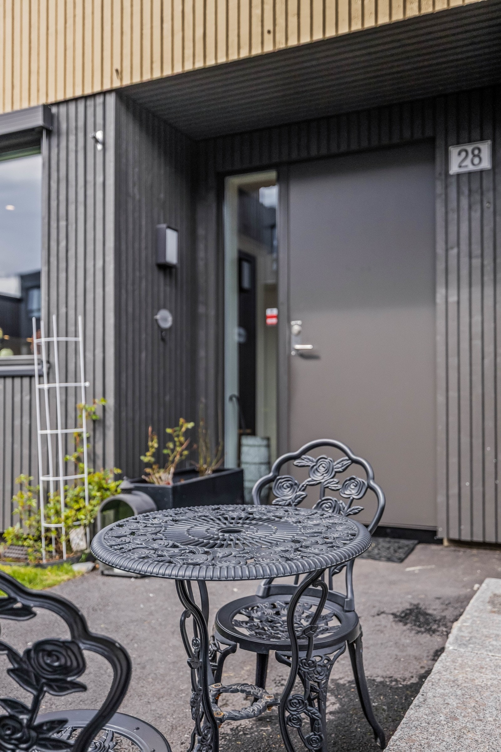 Rekkehuset ble oppført i 2022 og har påkostet standard - velkommen inn! Galleribilde