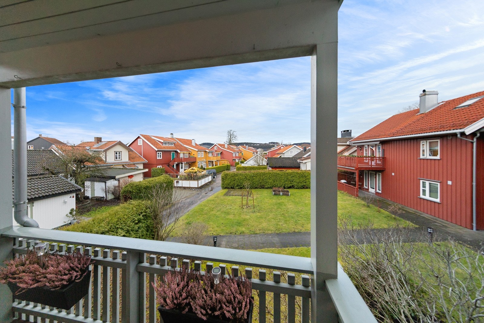 Utsikt over sameiets fellesarealer. Galleribilde