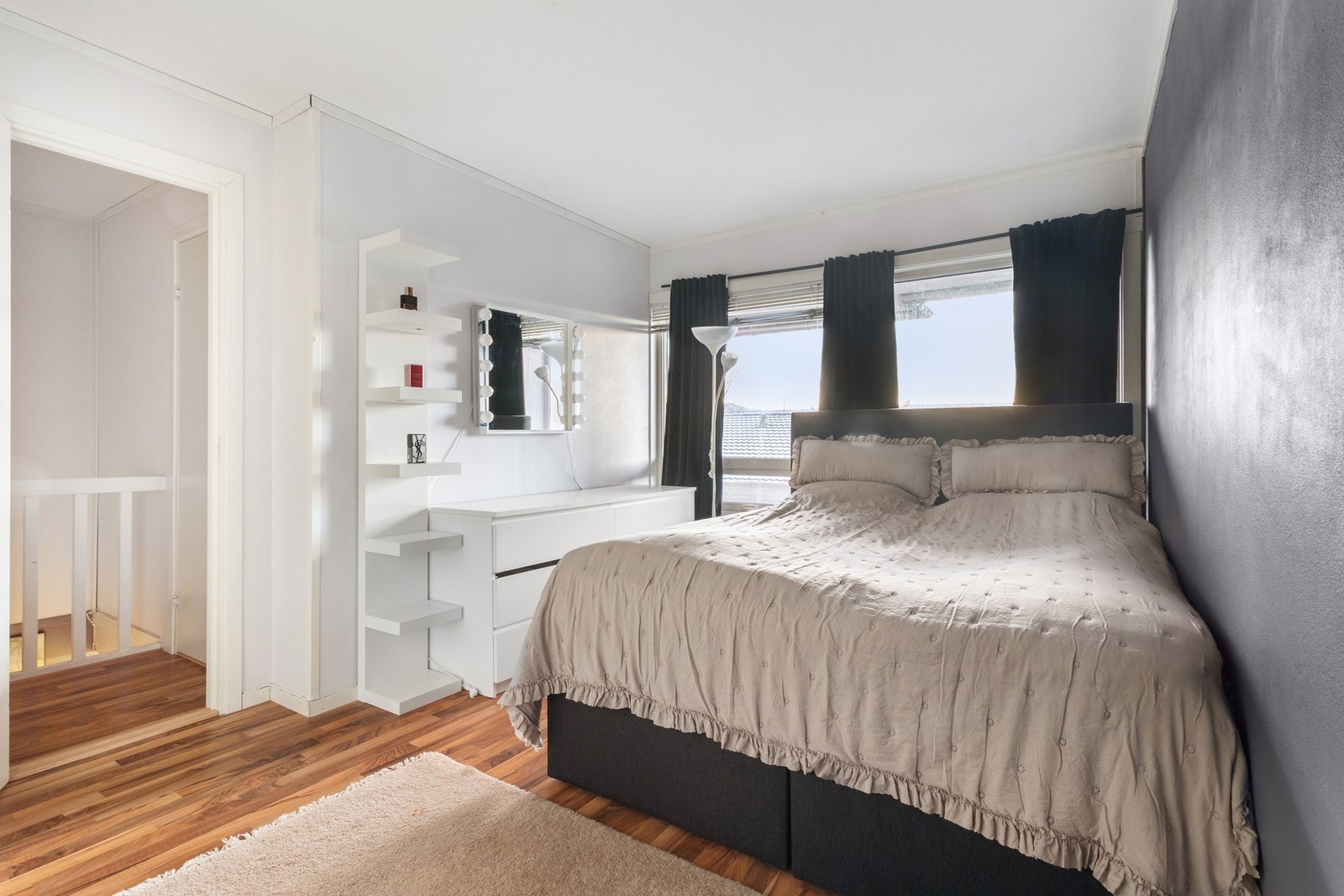 Soverom. Galleribilde