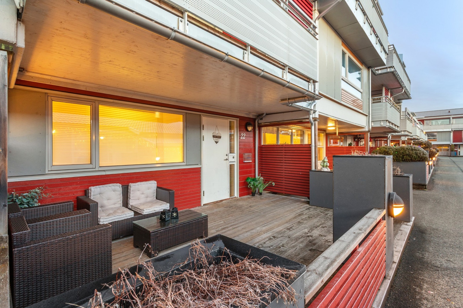 Rekkehusleilighet over 3-plan i et populært borettslag på Kattem. Galleribilde