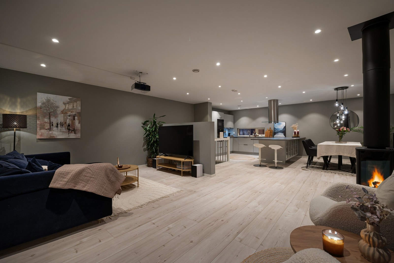 God plass til sofakrok og andre sittegrupper. Galleribilde