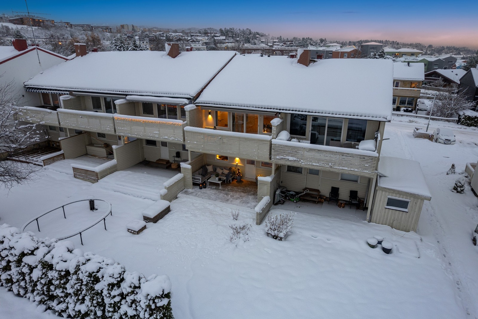 Boligen har svært god plassering i feltet med lite innsyn. Galleribilde