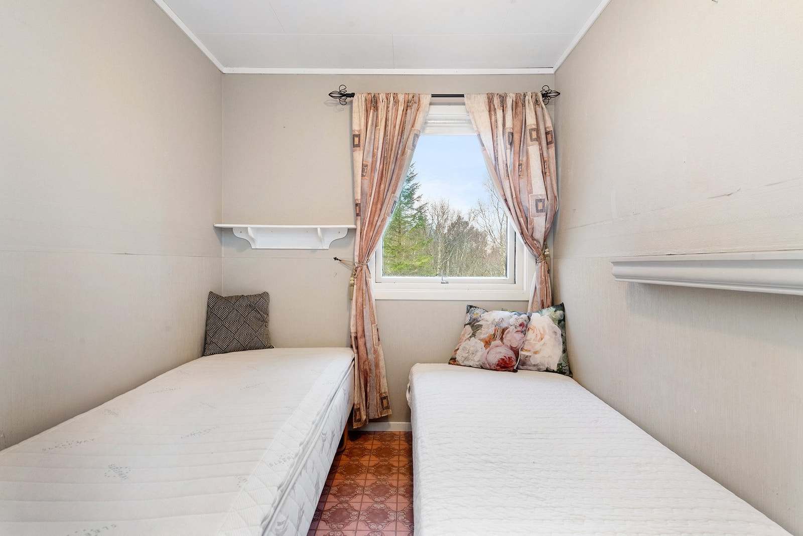 Soverom 3 av 3 Galleribilde