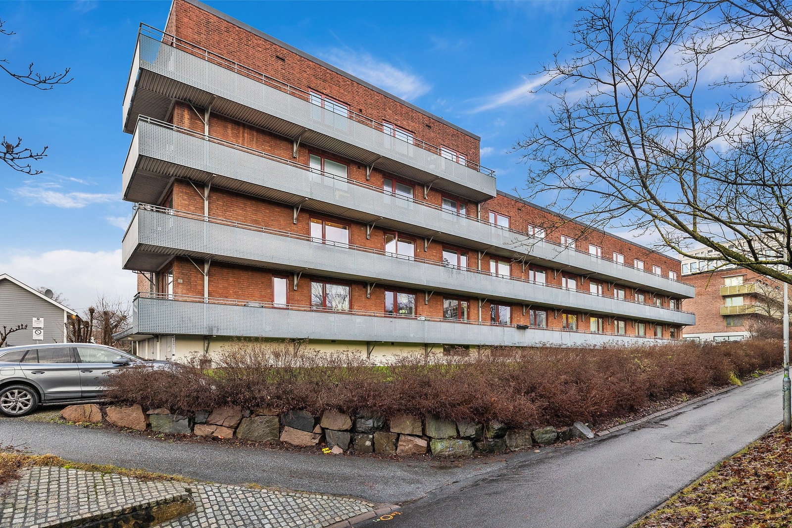 For den som setter pris på rekreasjon og aktivitet, finnes det også grønne lunger og turområder i nærheten. Galleribilde