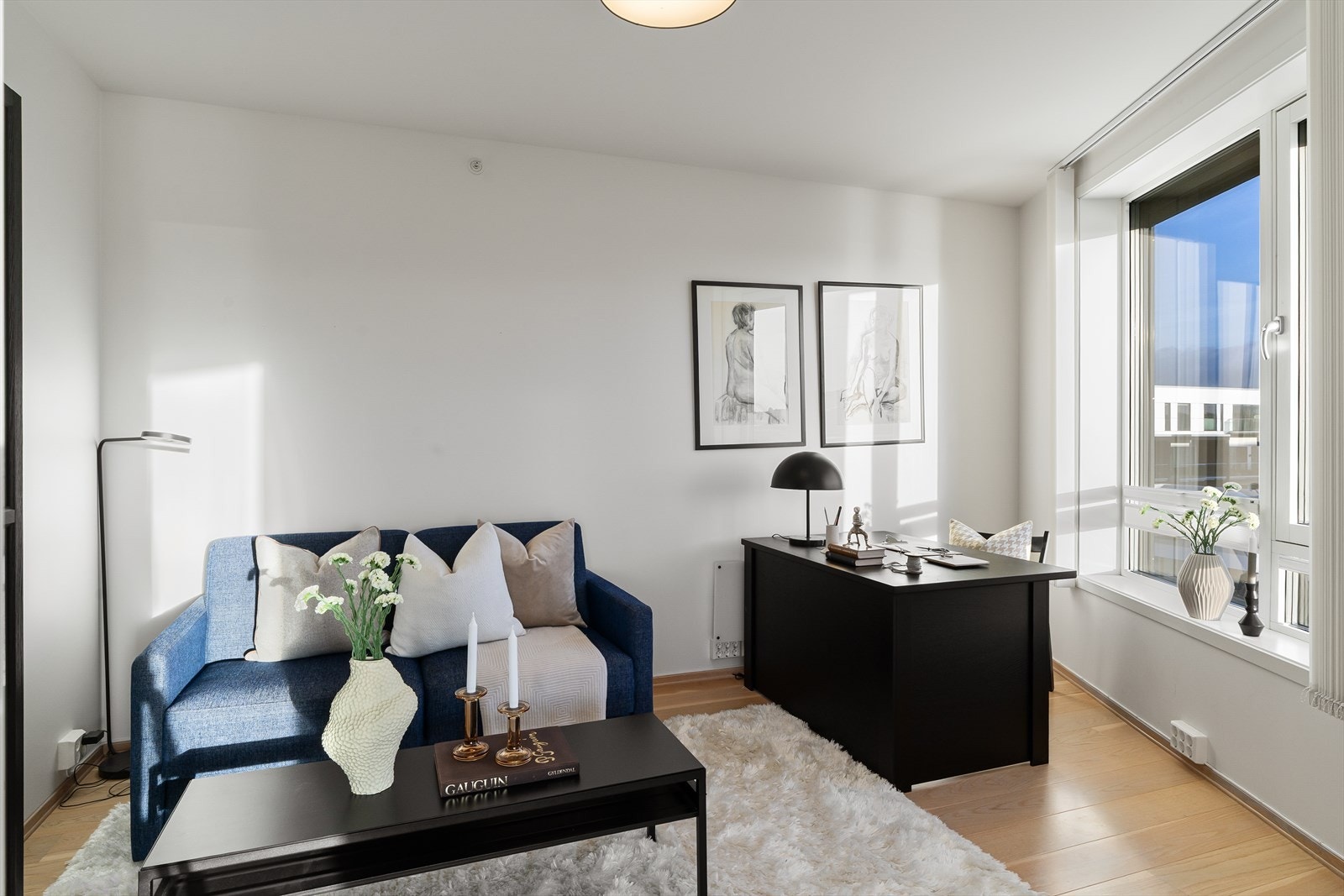 Tv-stue eller et tredje soverom inn av stuen. Galleribilde