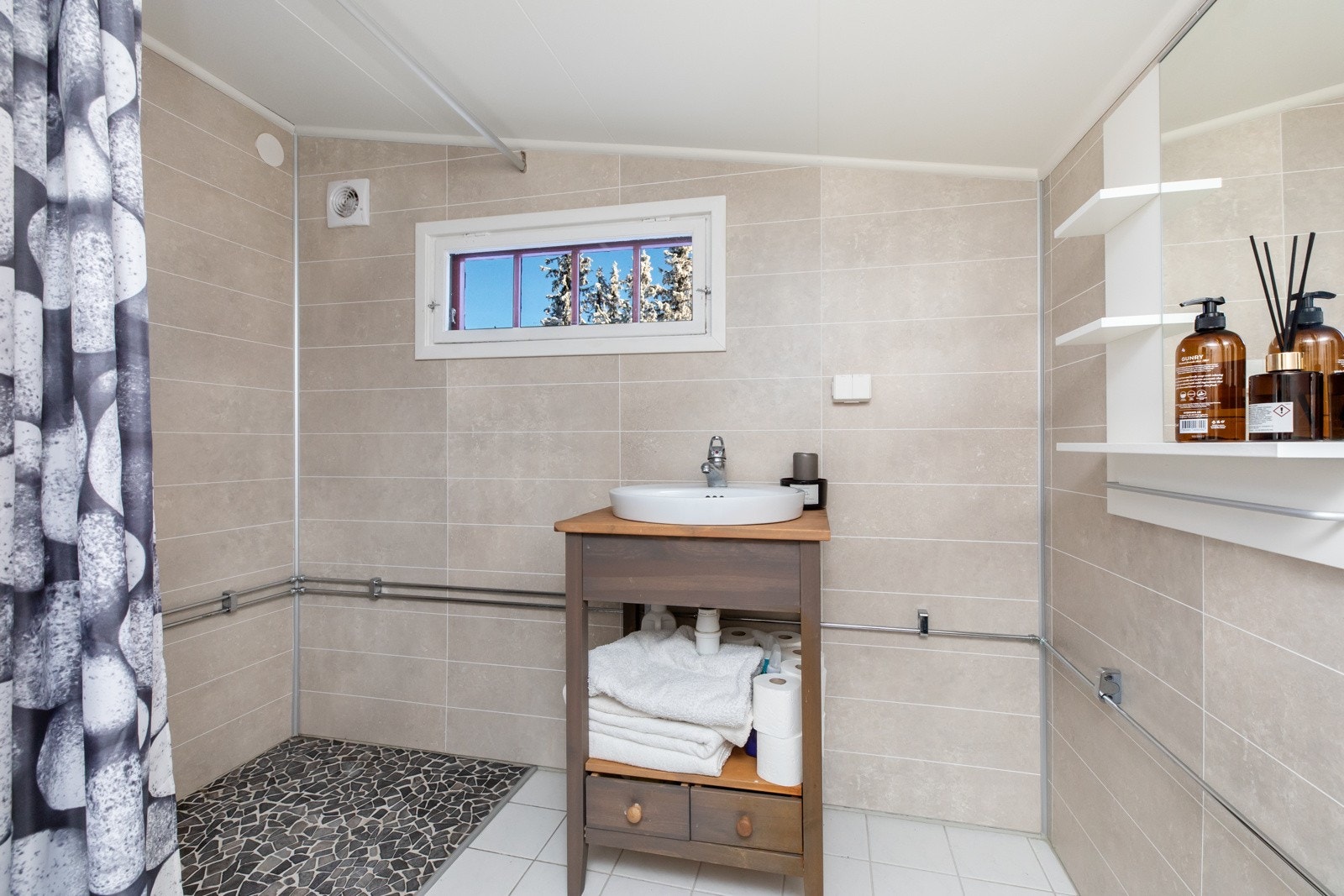 Badet ble etablert i 2016 og har tidsriktig stil Galleribilde