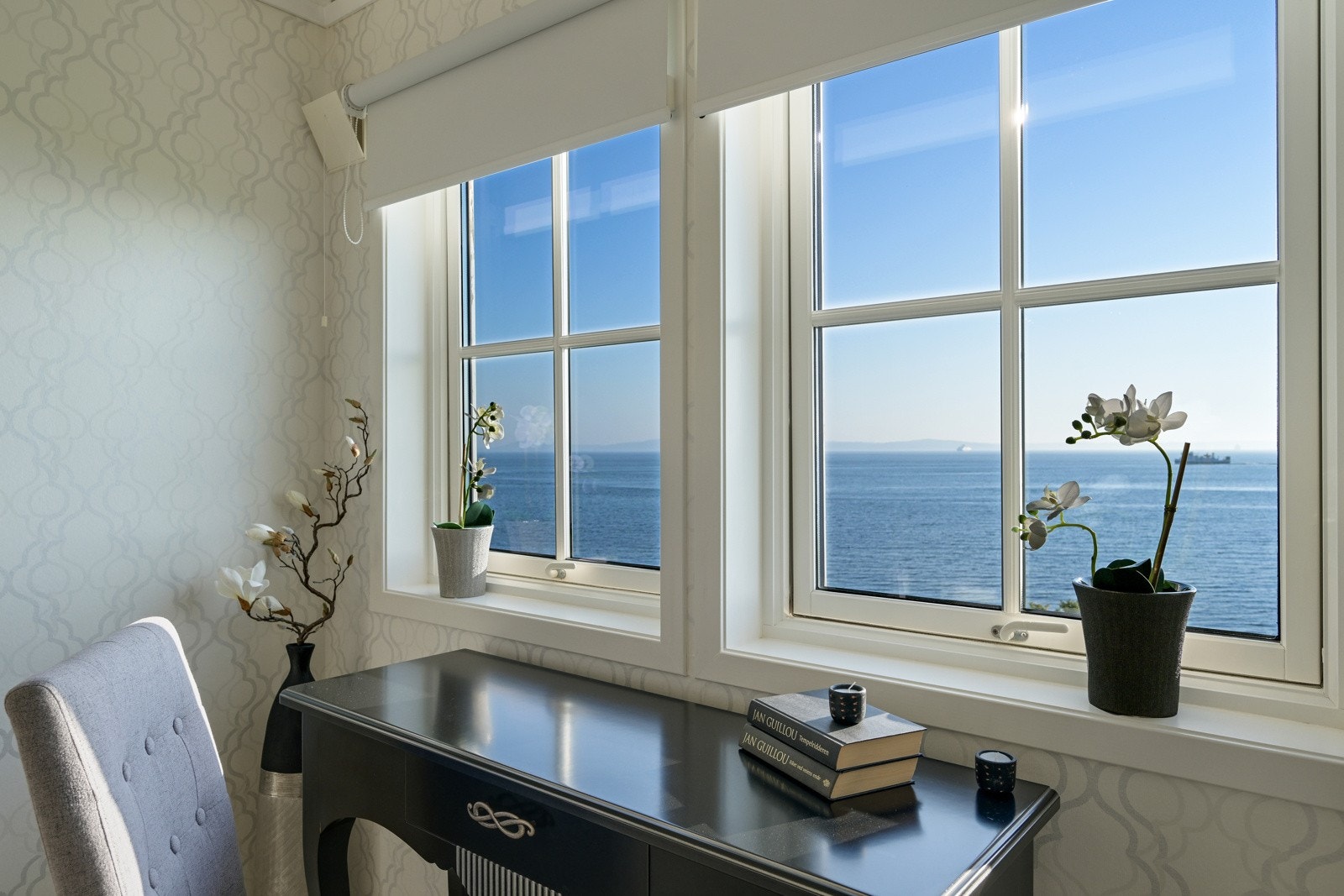 Ikke så aller verst utsikt fra dette hjemmekontoret.... Galleribilde