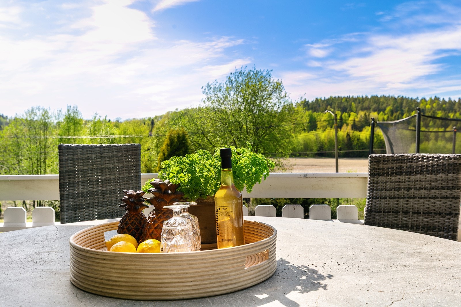 Detalj fra betongbordet Galleribilde