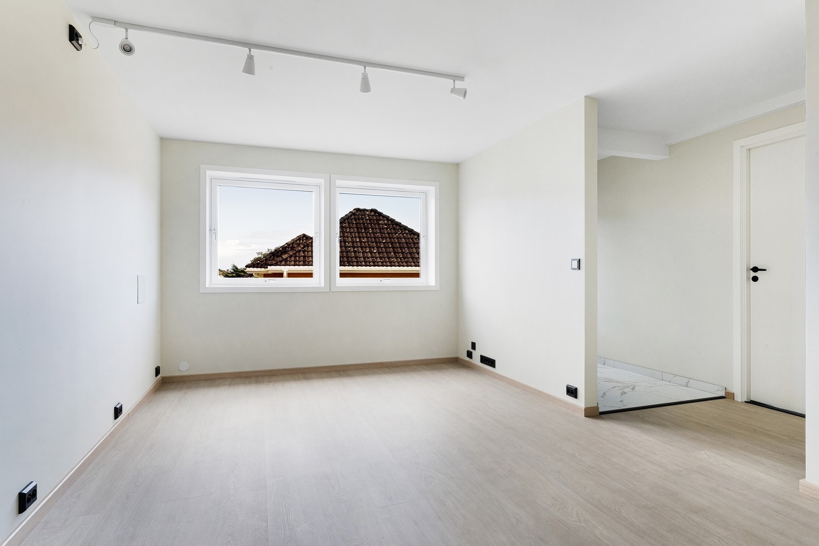 Velkommen til Losveien 12, og denne renoverte og fine leiligheten! Galleribilde