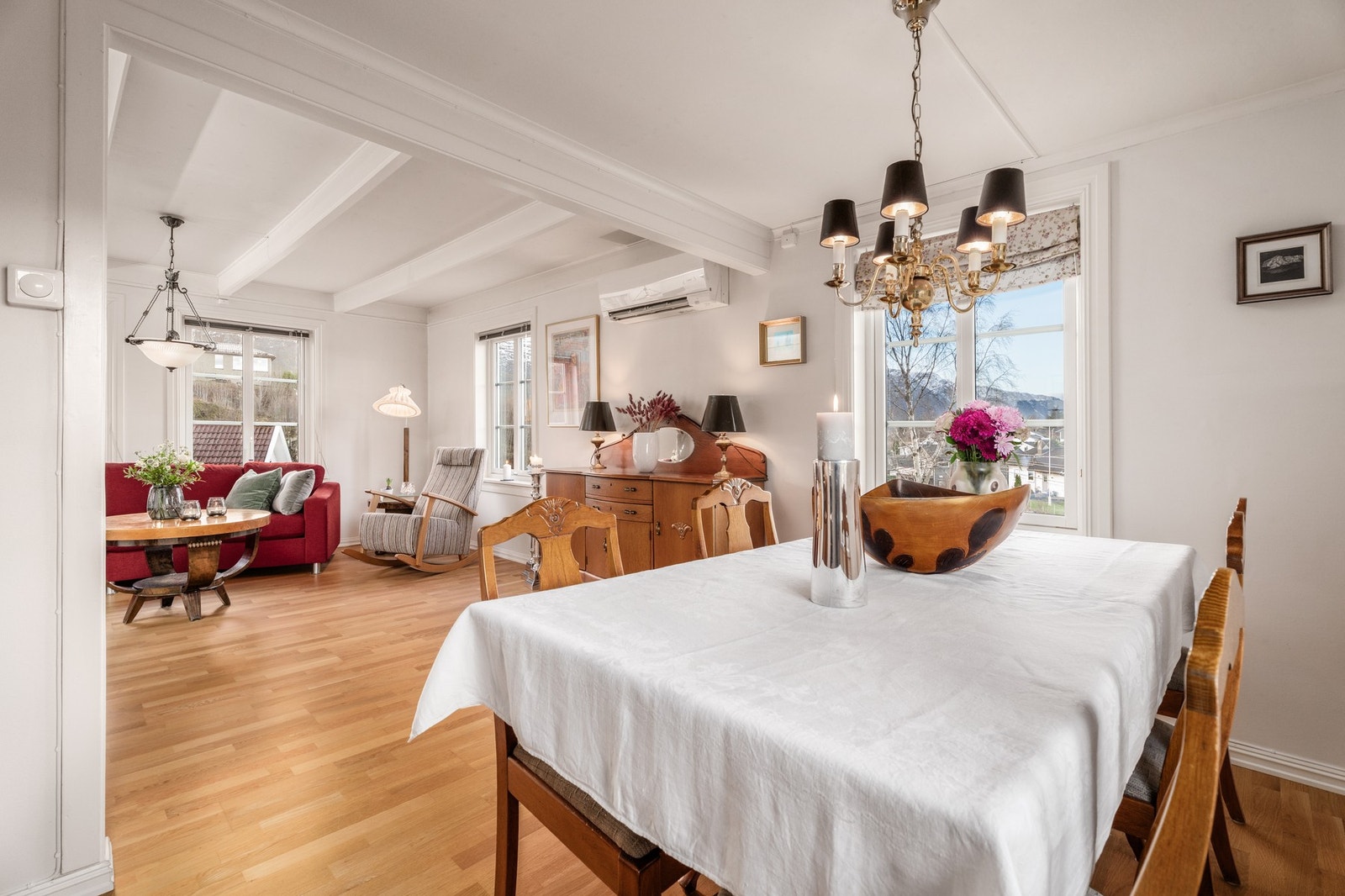 Et sosialt og åpent allrom. Galleribilde