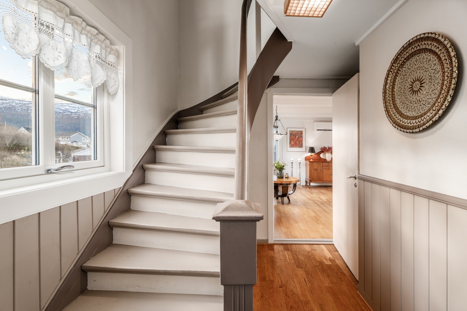 La oss ta turen opp. Galleribilde