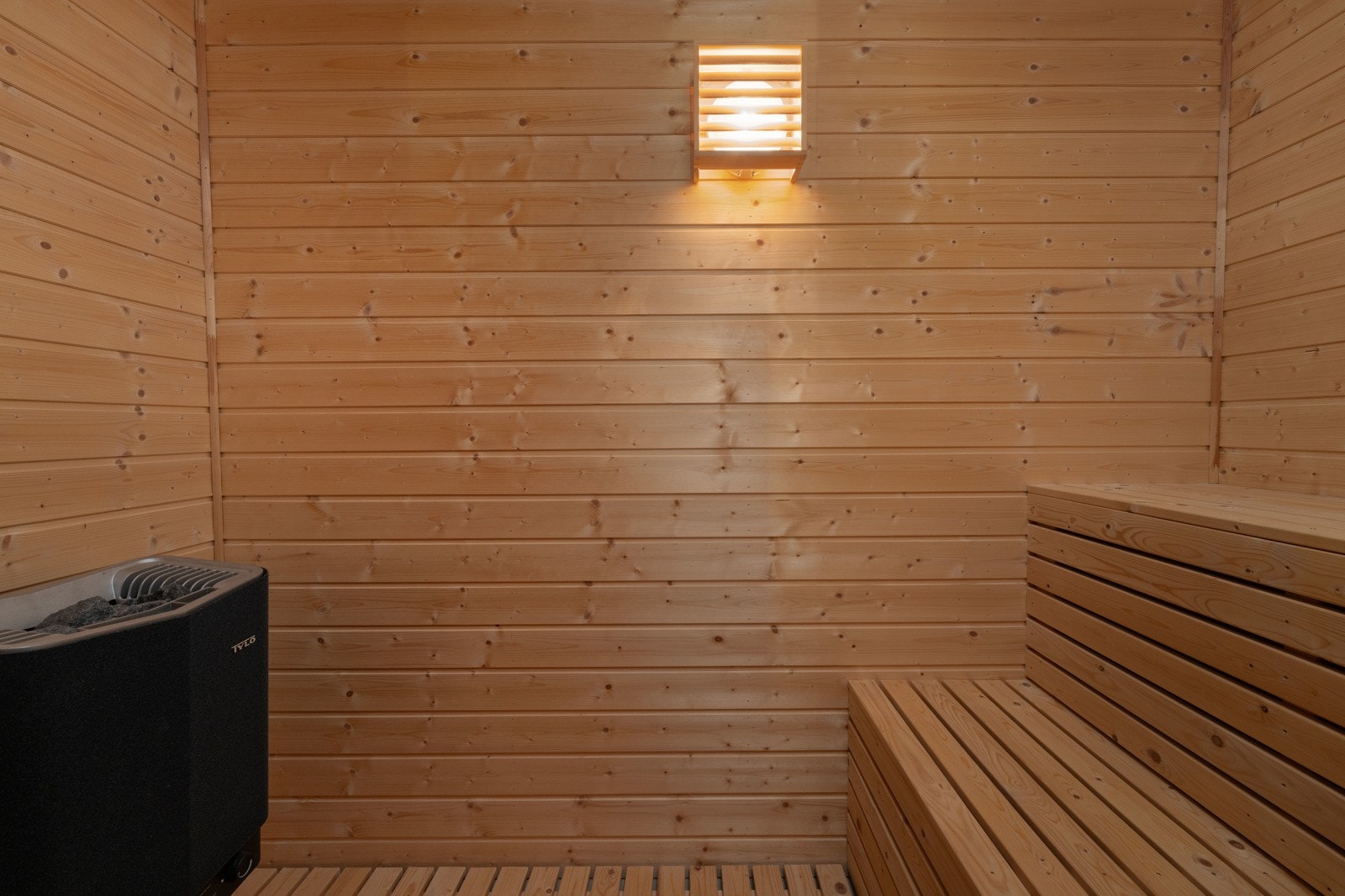 Herlig etter en kveldstur med hodelykt på ski. Galleribilde