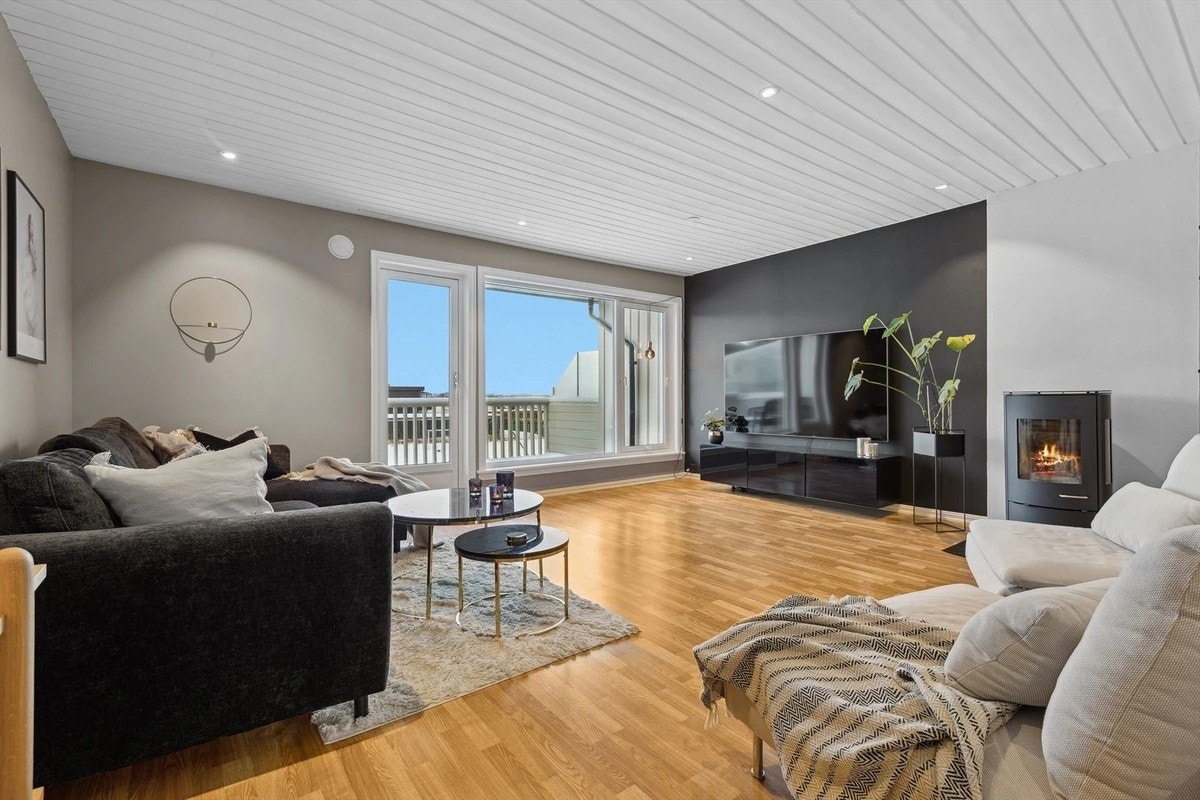 Living room on the 2nd floor Galleribilde