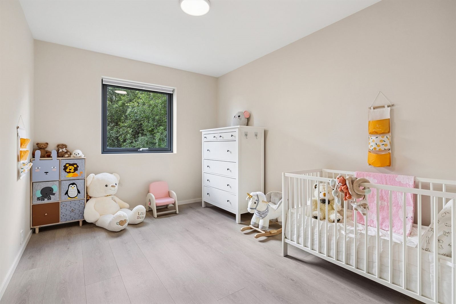 Soverom innredet som barnerom Galleribilde